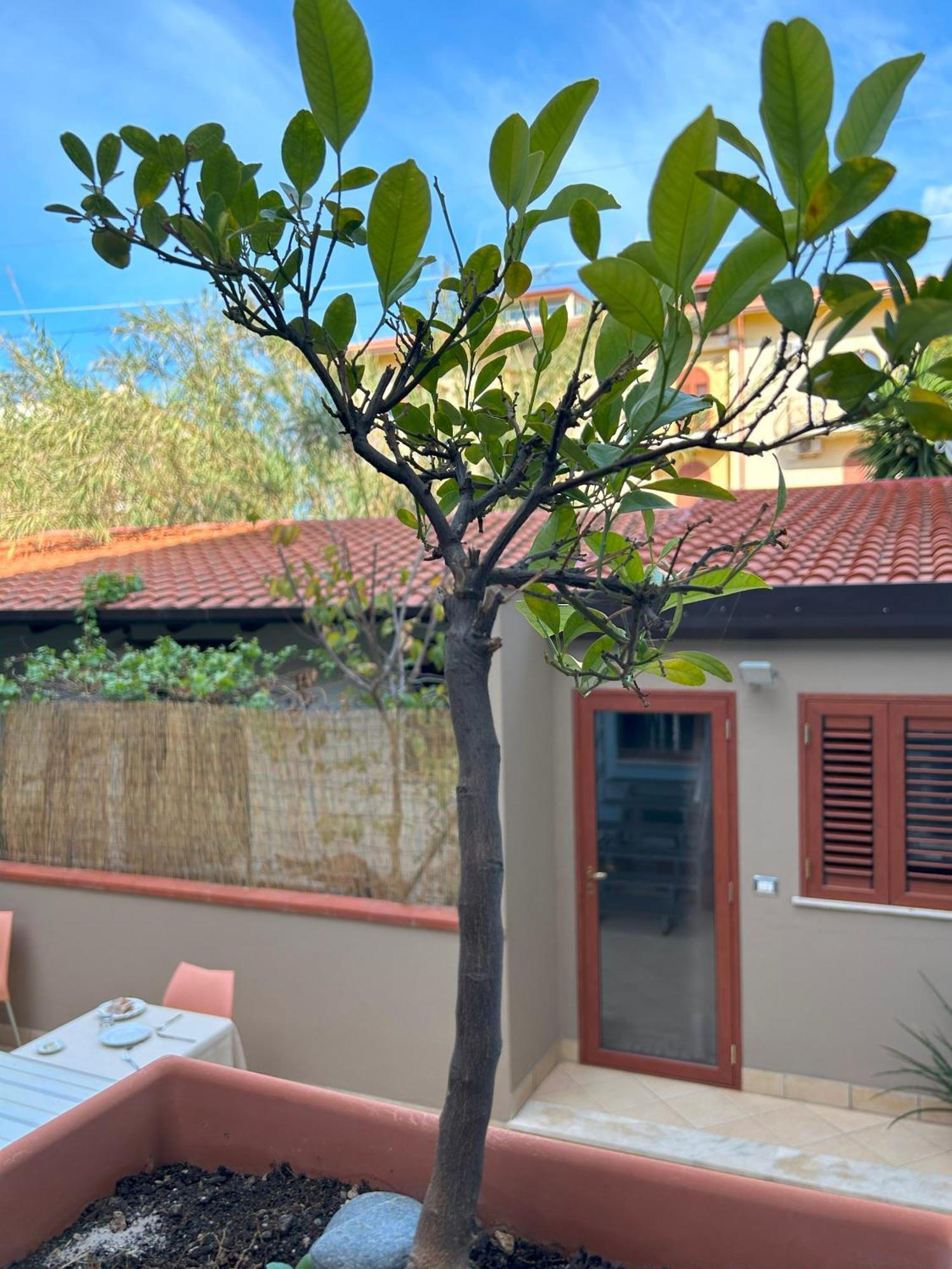 La Piazzetta Giardini-Naxos